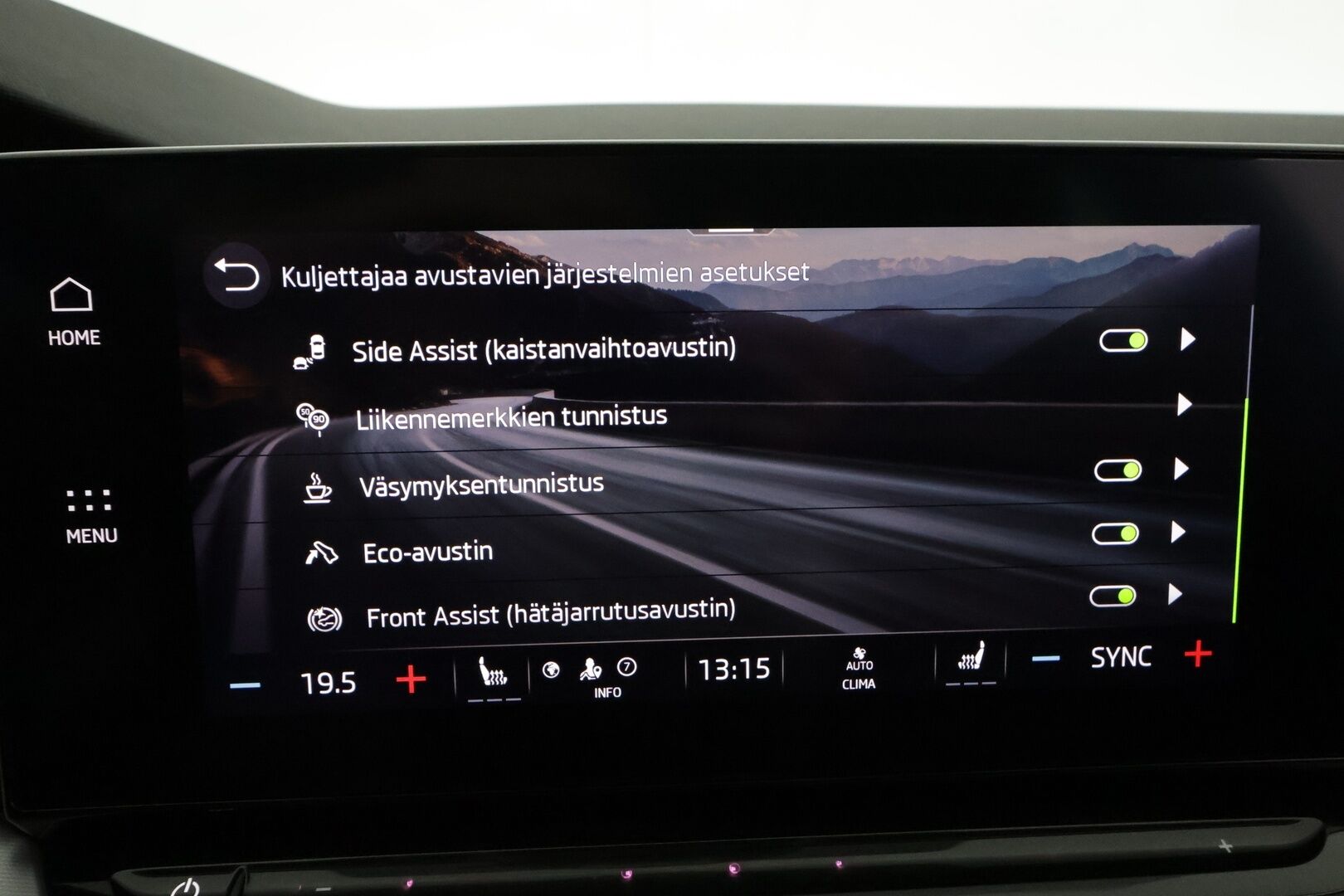 Skoda Octavia 2023 Combi 1.5 TSI G-TEC Style** Adapt.vakkari / Webasto / Koukku / P.kamera / KeyLess / Apple&Android / - 1-om Suomi-auto / Merkkihuollettu
