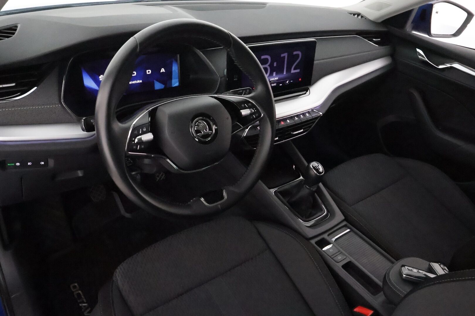 Skoda Octavia 2023 Combi 1.5 TSI G-TEC Style** Adapt.vakkari / Webasto / Koukku / P.kamera / KeyLess / Apple&Android / - 1-om Suomi-auto / Merkkihuollettu