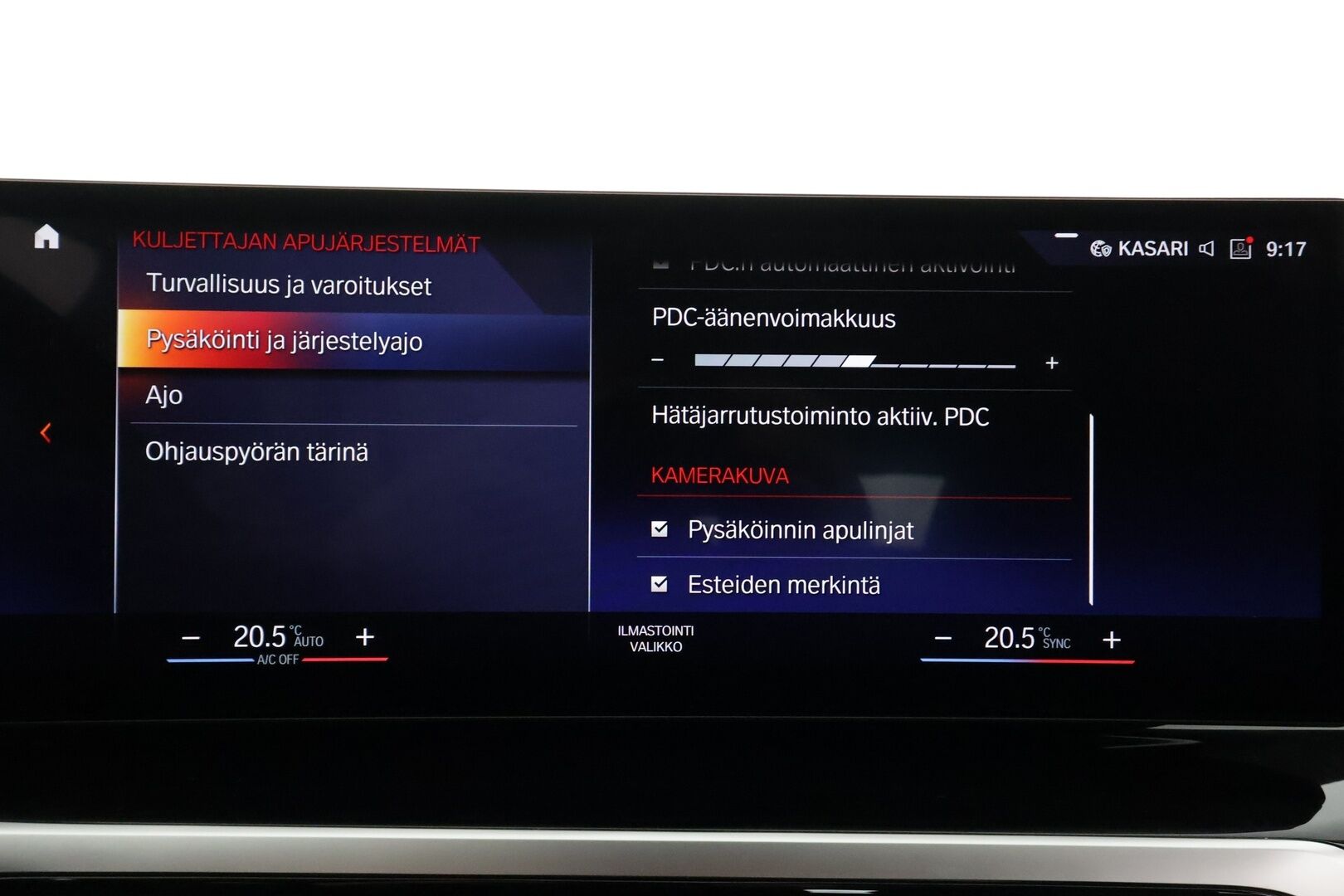 BMW i4 2022 eDrive40 - | ACC | Lisälämmitin | LED | H/K | widescreen | HUD | P.Kamera | Sporttinahat | Navi | Apple&Android | Suomi-auto | Kahdet Renkaat | Merkkihuollettu |