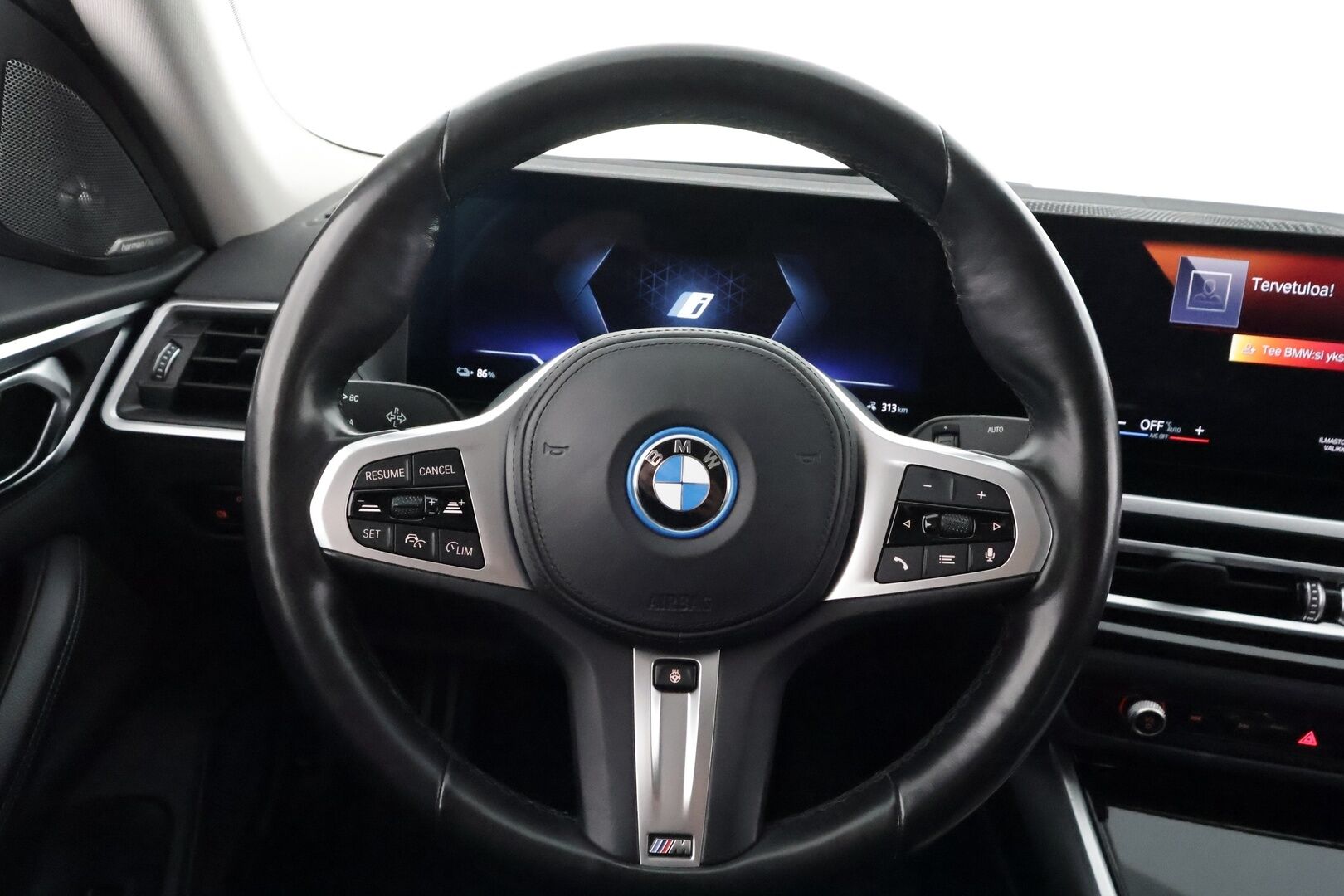 BMW i4 2022 eDrive40 - | ACC | Lisälämmitin | LED | H/K | widescreen | HUD | P.Kamera | Sporttinahat | Navi | Apple&Android | Suomi-auto | Kahdet Renkaat | Merkkihuollettu |