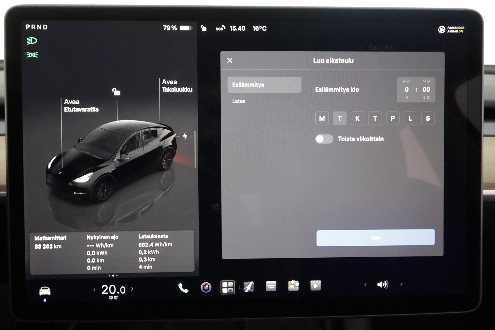 Tesla Model Y 2022 Long Range - | Koukku | ILP | Lasikatto | ACC | Matrix-LED | P.kamera | Muistipenkki | Premium Audio | Navi | Kaistavahti | Keyless | 1-om Suomi-auto | Kahdet renkaat | 2x Latauskaapelit |
