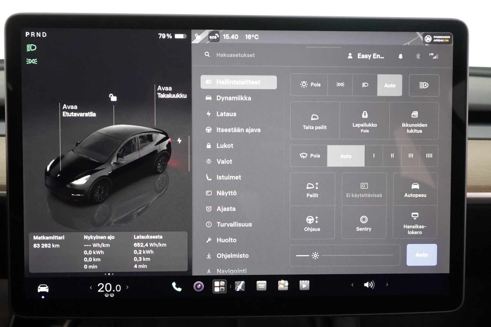 Tesla Model Y 2022 Long Range - | Koukku | ILP | Lasikatto | ACC | Matrix-LED | P.kamera | Muistipenkki | Premium Audio | Navi | Kaistavahti | Keyless | 1-om Suomi-auto | Kahdet renkaat | 2x Latauskaapelit |