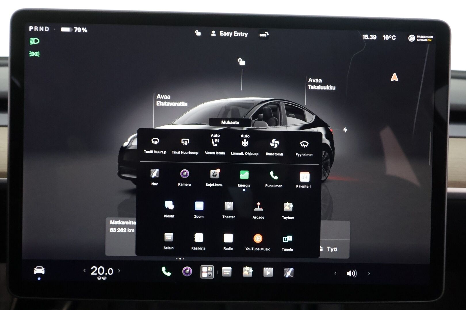 Tesla Model Y 2022 Long Range - | Koukku | ILP | Lasikatto | ACC | Matrix-LED | P.kamera | Muistipenkki | Premium Audio | Navi | Kaistavahti | Keyless | 1-om Suomi-auto | Kahdet renkaat | 2x Latauskaapelit |