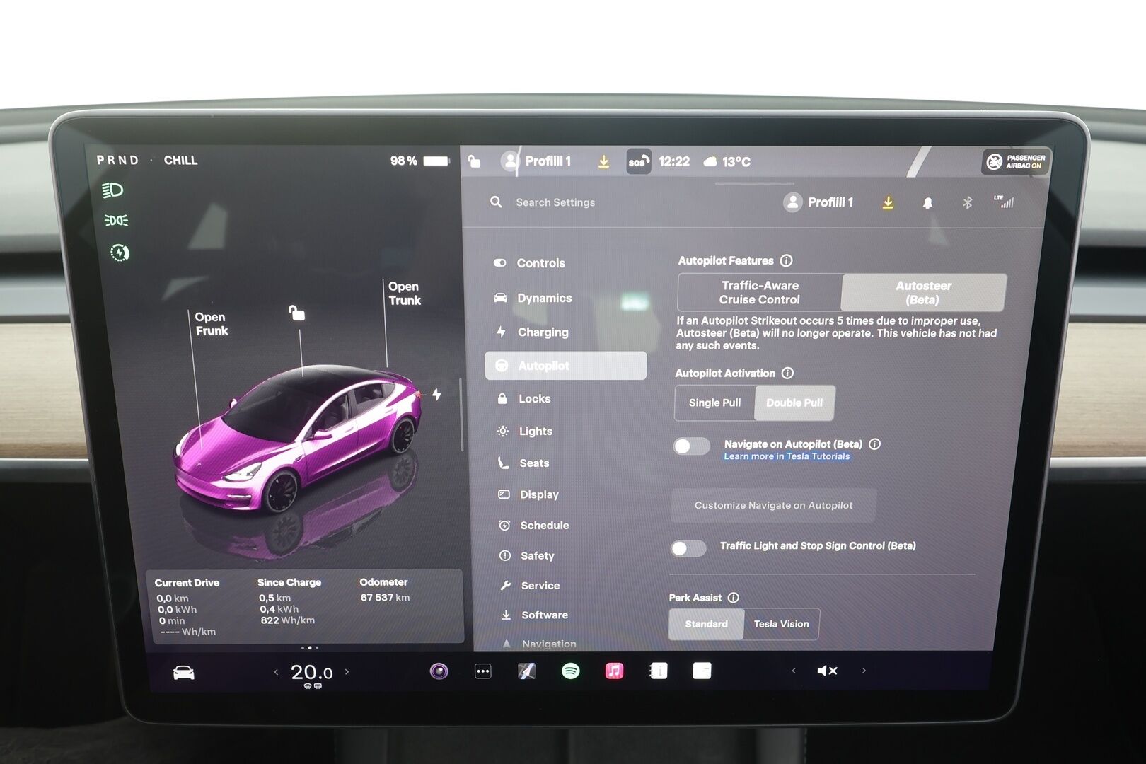 Tesla Model 3 2022 Performance - | ILP | Lasikatto | ACC | Matrix-LED | P.Kamera | Muistipenkki | Premium Audio | Navi | Kaistavahti | Keyless | Suomi-auto | 2x Latauskaapelit | Kahdet renkaat |