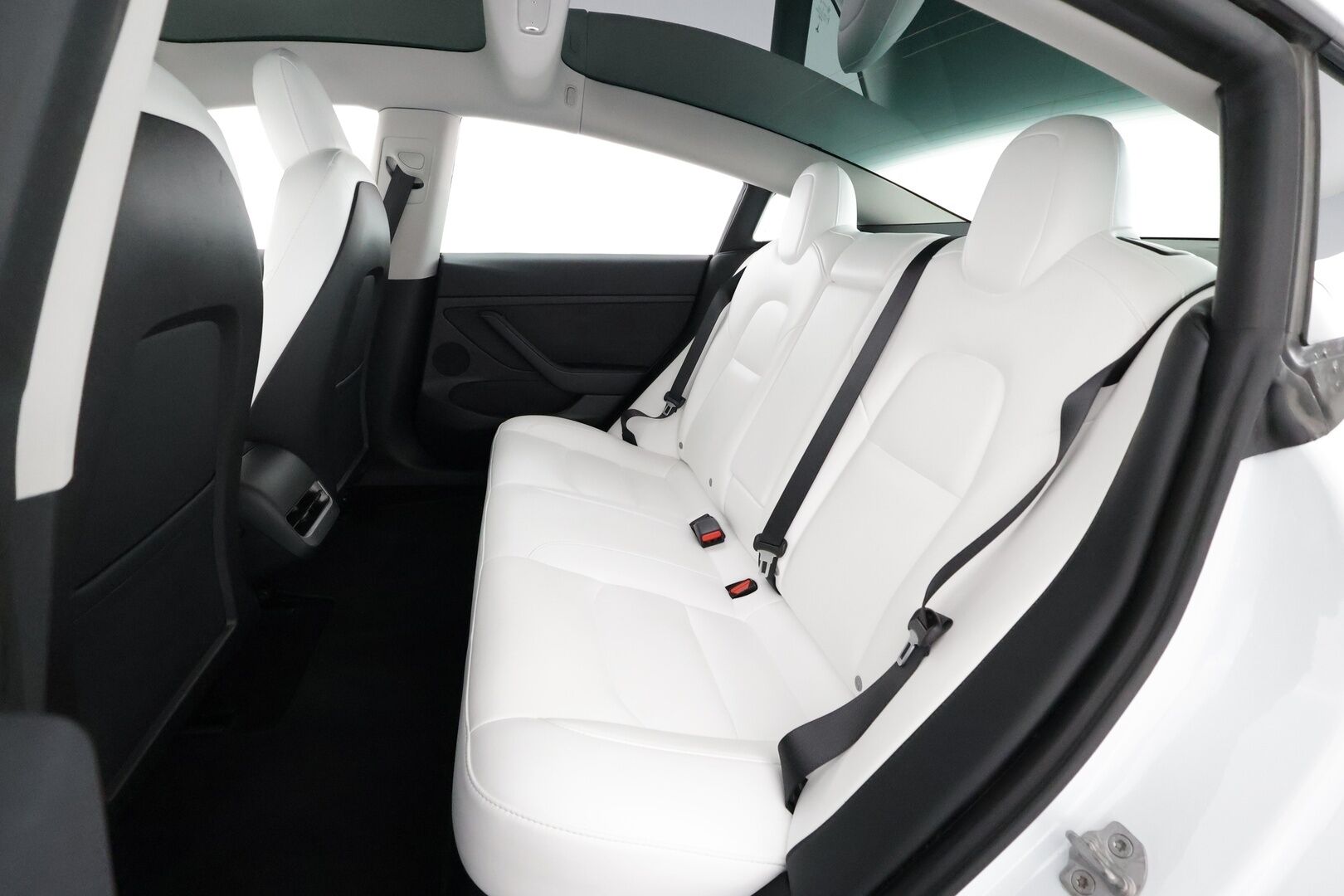 Tesla Model 3 2022 Long Range - | ILP | Koukku | ACC | Lasikatto | Matrix-LED | P.Kamera | Muistipenkki | Premium Audio | Navi | Kaistavahti | Keyless | 1-om Suomi-auto | Kahdet renkaat | 2x Latauskaapelit |