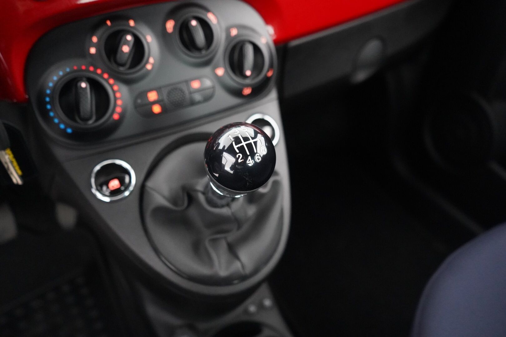 Fiat 500 2022 Hybrid MT Lounge - 1-omistajalta | Suomi-auto | Ilmastointi | Viimeisin huolto 41tkm