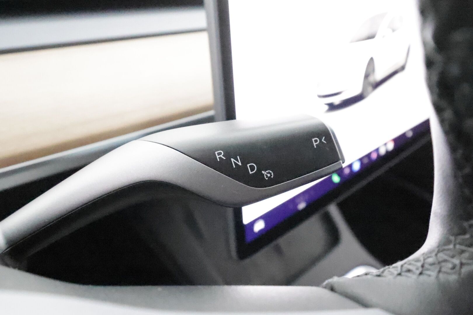 Tesla Model 3 2022 Standard Range Plus *Vetokoukku / AMD Ryzen / Autopilot / Lämpöpumppu / Matrix LED / Lasikatto / P.kamera* - 1.om Suomi-auto / Kahdet renkaat aluvanteilla