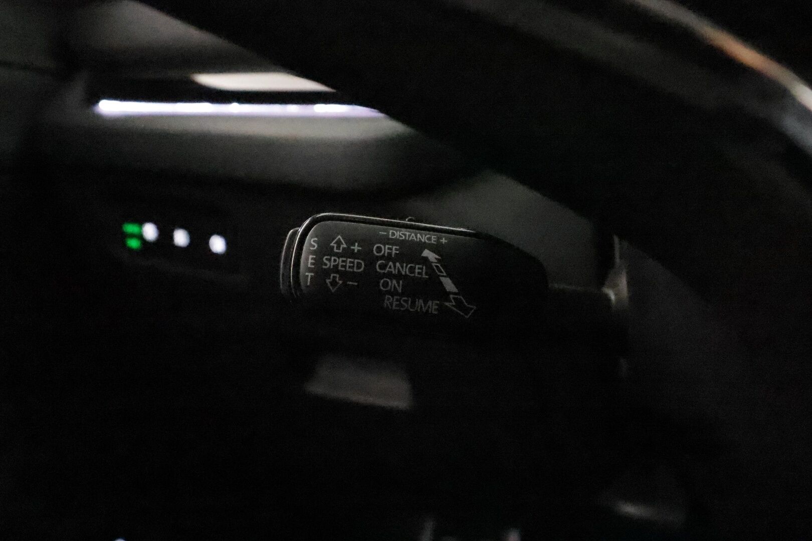 Skoda Octavia 2023 Combi 2.0 TDI 115 Style DSG **Webasto / Koukku / HUD / Adapt.Vakkari / Matrix-LED / P.kamera / Navi / Kaistavahti** - 1-om Suomi-auto / Kahdet Renkaat