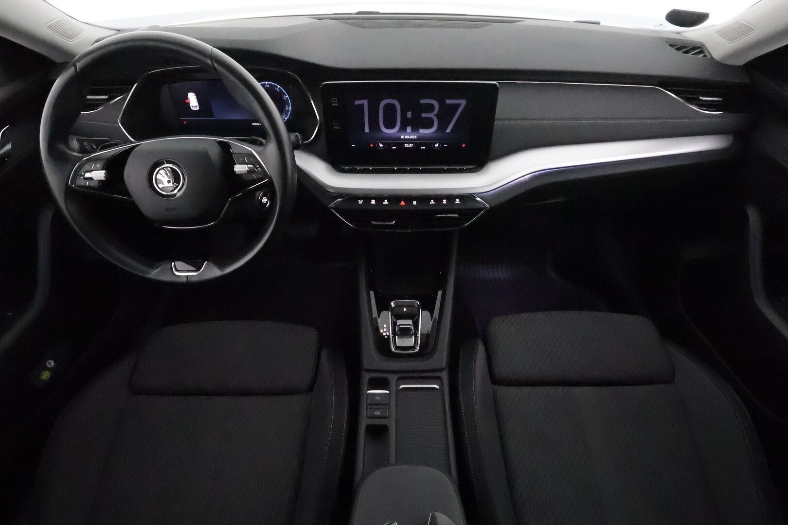 Skoda Octavia 2023 Combi 2.0 TDI 150 Style DSG **Webasto / Koukku / ACC / Matrix-LED / P.kamera / Sporttipenkit / Navi / Kaistavahti** - 1-om Suomi-auto / Kahdet Renkaat / Merkkihuollettu!