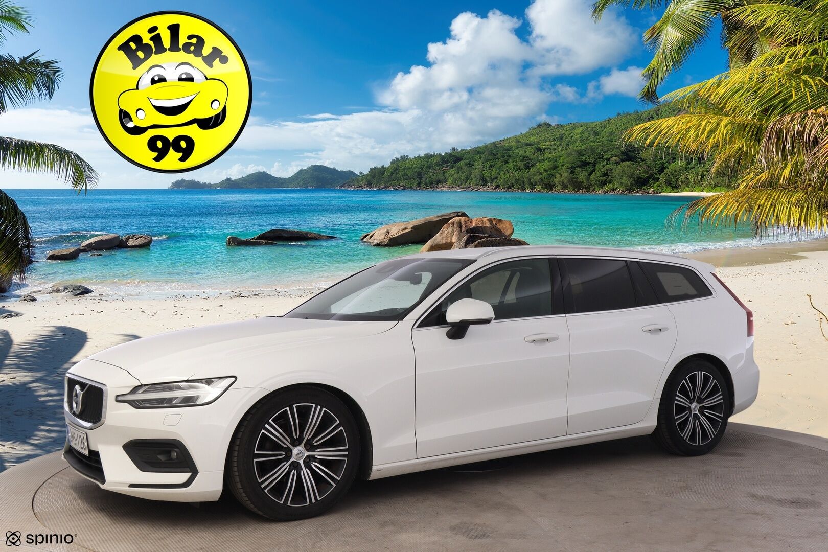 Volvo V60 2020 D4 AWD Momentum Advanced *ACC / Webasto / Pilot Assist / Sähk. koukku / Ratinlämmitin / Puolinahat* - 2x Renkaat ja vanteet / Hyvät nastarenkaat