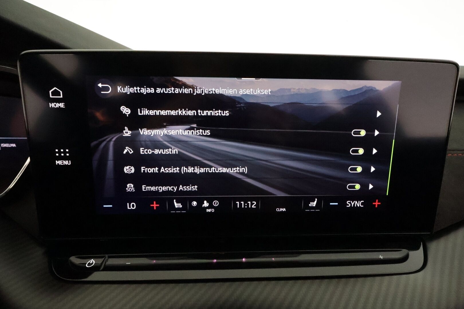 Skoda Octavia 2022 Combi 2.0 TDI 200 4x4 RS DSG **Webasto / Koukku / Adapt.Vakkari / Matrix-LED / P.kamera / Navi / Kaistavahti / Keyless** - 1-om Suomi-auto / Kahdet Renkaat