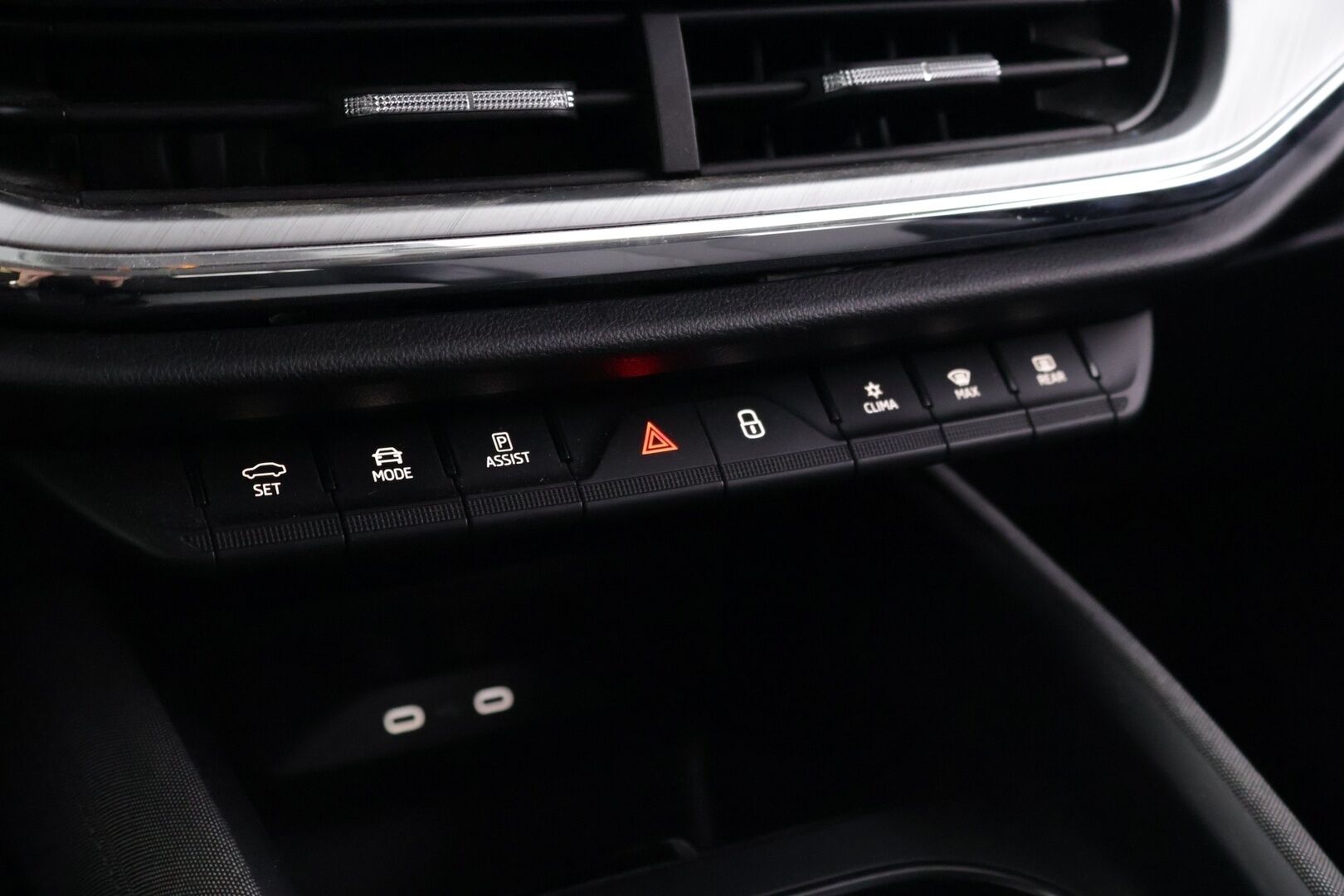 Skoda Enyaq 2022 80x 4x4 iV - | Suomi-Auto | LED | P.Kamera | ILP | Lämmitettävä ohjauspyörä | 2x Skoda Alumiinivanteet |