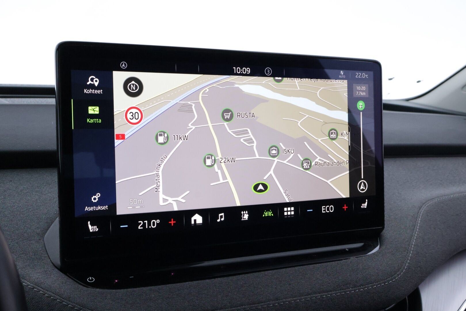 Skoda Enyaq 2022 80x 4x4 iV - | Suomi-Auto | LED | P.Kamera | ILP | Lämmitettävä ohjauspyörä | 2x Skoda Alumiinivanteet |