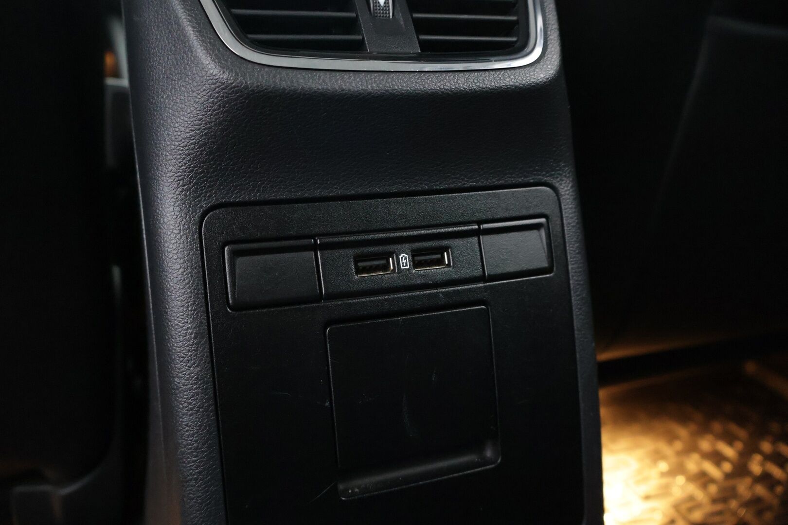 Skoda Octavia 2017 Combi 2,0 TDI 184 4x4 Scout DSG Autom - ACC | Navi | Koukku | Canton | P-kamera | Tutkat | Webasto | LED
