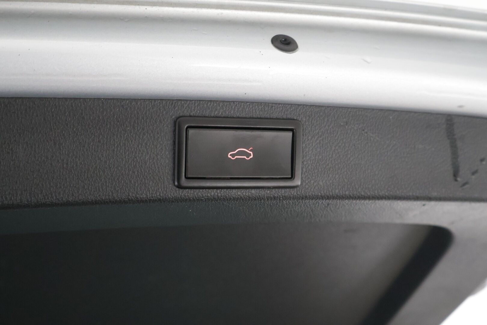 Skoda Octavia 2017 SCOUT *ACC / Navi / Koukku / Canton / P-kamera / Tutkat / Webasto* -  Navi / ACC / Kahdet Renkaat / Koukku / Webasto