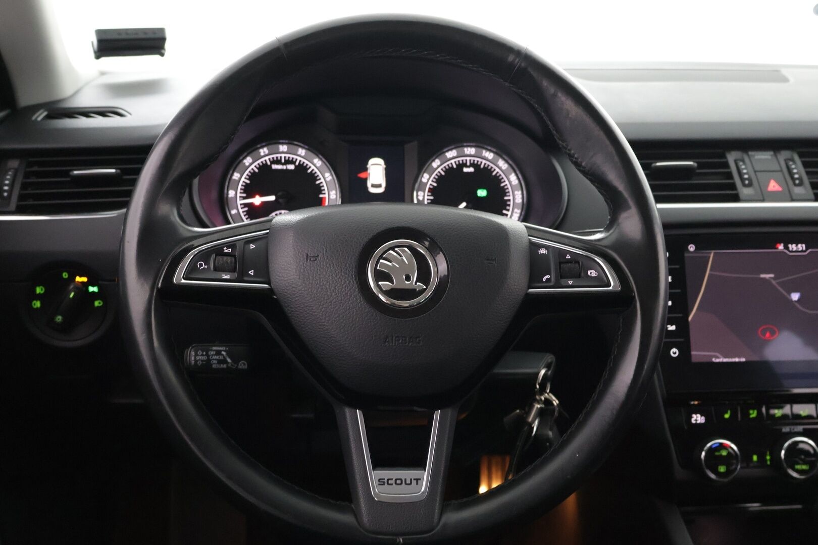 Skoda Octavia 2017 Combi 2,0 TDI 184 4x4 Scout DSG Autom - ACC | Navi | Koukku | Canton | P-kamera | Tutkat | Webasto | LED