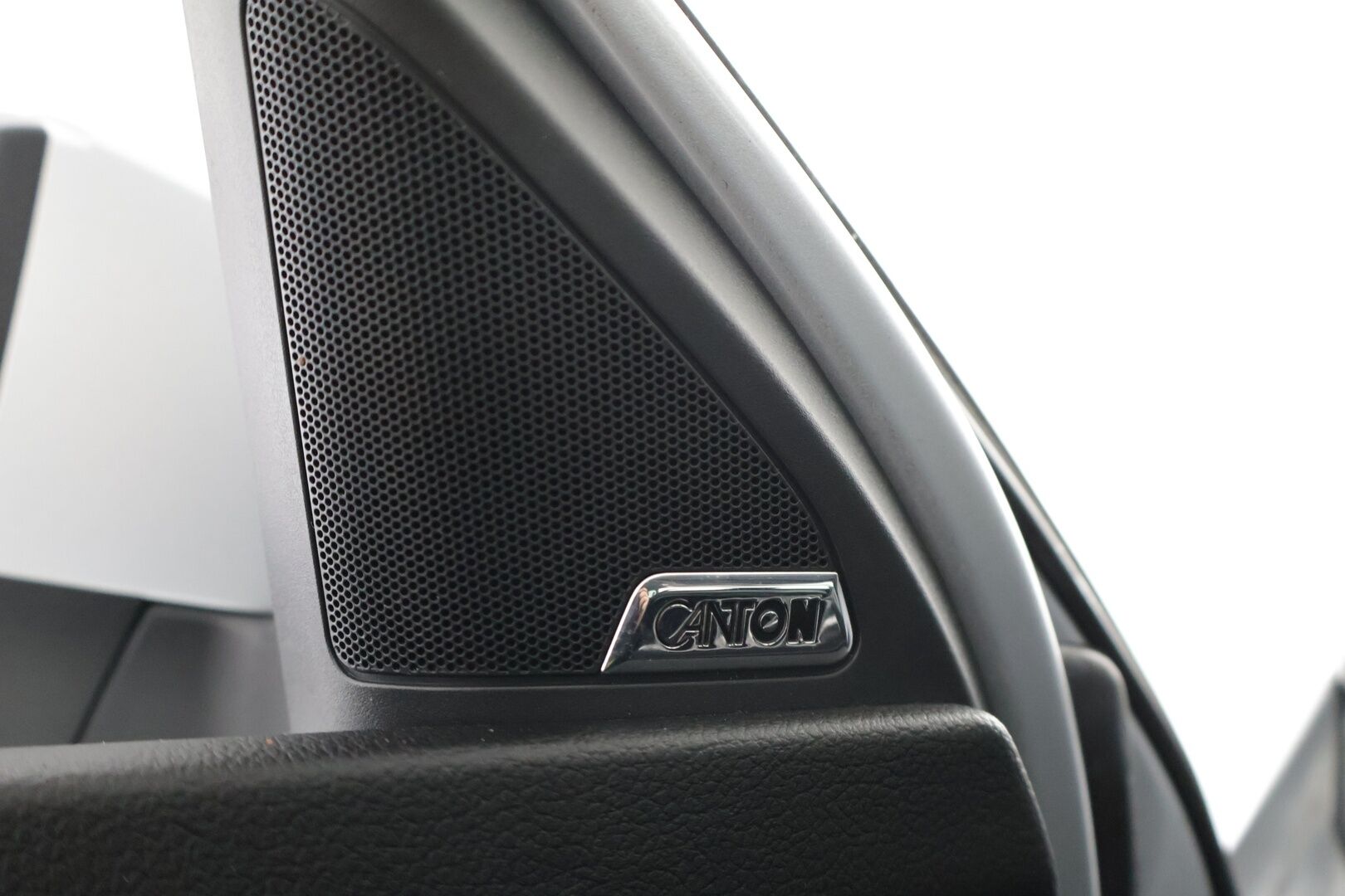 Skoda Octavia 2017 Combi 2,0 TDI 184 4x4 Scout DSG Autom - ACC | Navi | Koukku | Canton | P-kamera | Tutkat | Webasto | LED