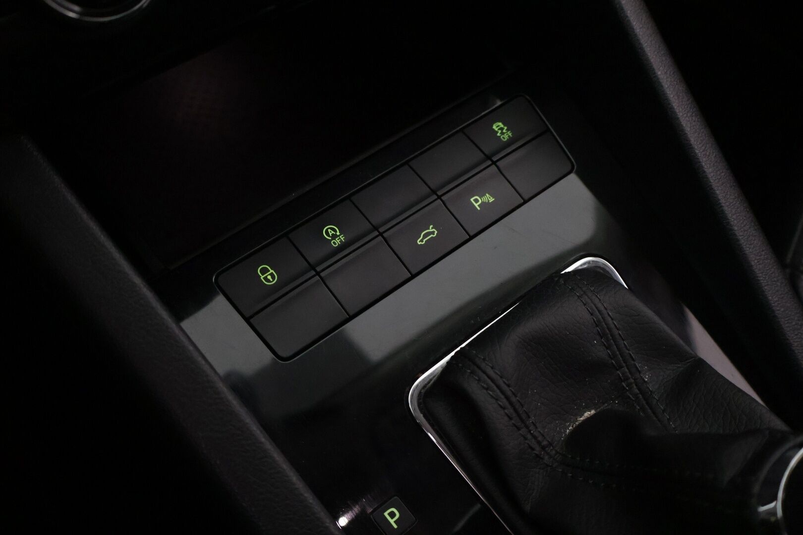Skoda Octavia 2017 Combi 2,0 TDI 184 4x4 Scout DSG Autom - ACC | Navi | Koukku | Canton | P-kamera | Tutkat | Webasto | LED