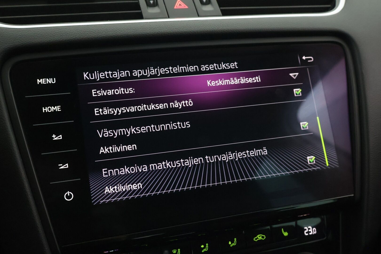 Skoda Octavia 2017 Combi 2,0 TDI 184 4x4 Scout DSG Autom - ACC | Navi | Koukku | Canton | P-kamera | Tutkat | Webasto | LED