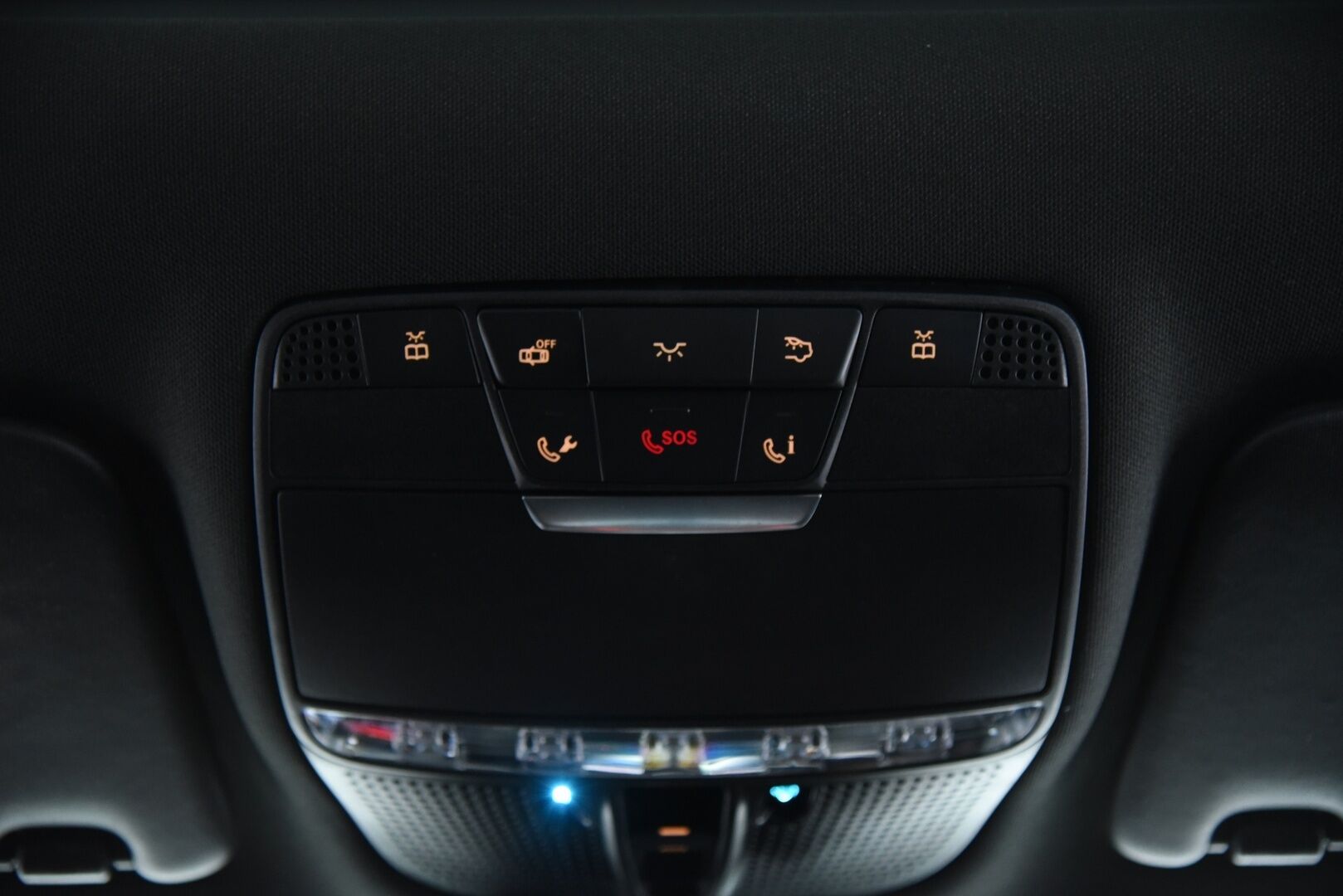 Mercedes-Benz C 2017 220 d T 4Matic A Business AMG * ILS+ / Webasto / Koukku / Panorama / 360° / Burmester / BLIS * - Nahkasisusta / Ambient Light - HULLUT AVAJAISHULINAT KORKOTARJOUS 3,29 %