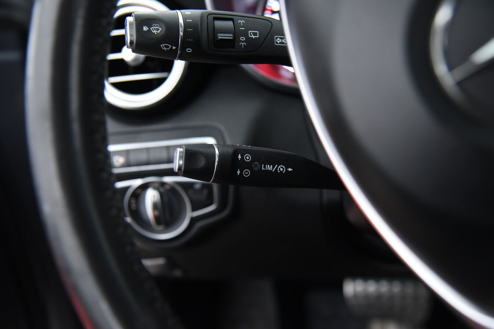 Mercedes-Benz C 2017 220 d T 4Matic A Business AMG * ILS+ / Webasto / Koukku / Panorama / 360° / Burmester / BLIS * - Nahkasisusta / Ambient Light - HULLUT AVAJAISHULINAT KORKOTARJOUS 3,29 %