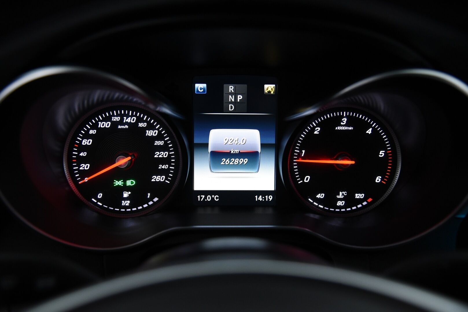 Mercedes-Benz C 2017 220 d T 4Matic A Business AMG - ILS+ | Webasto | Koukku | Panorama | 360° | Burmester | BLIS