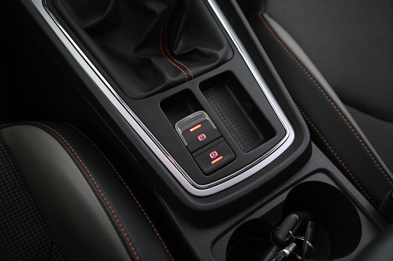 Seat Leon X-Perience 2017 LEON X-PERIENCE Farmari - ACC | P-kamera | Vetokoukku | Tutkat eteen ja taakse | Lohkolämmitin | Ambient valot - KORKO VAIN 3,99 %