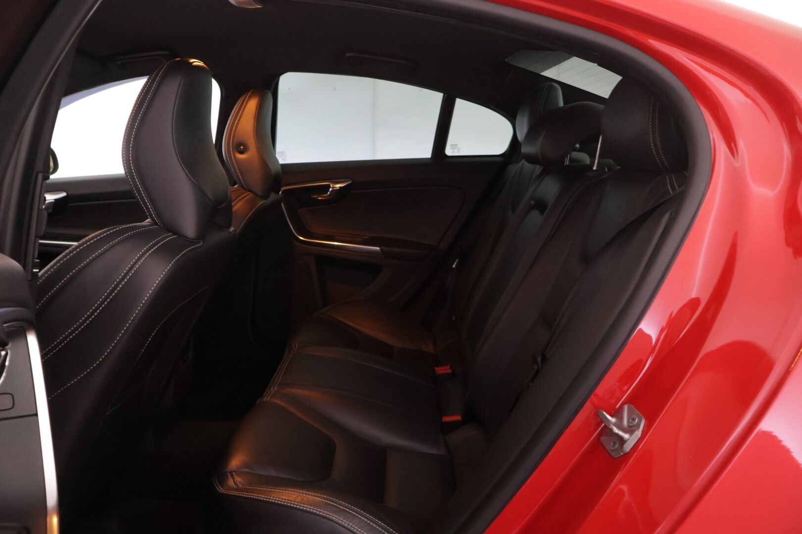 Volvo S60 2014 D5 AWD Edition Summum aut - * Webasto | Vakionopeudensäädin | Keyless | Muistipenkki | Koukku | Xenon *