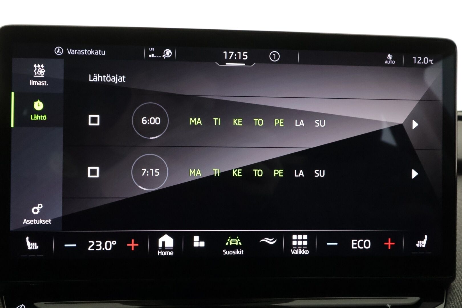 Skoda Enyaq 2022 80x 4x4 iV - | ACC | Koukku | ILP | LED | P.Kamera | Puolinahat | Ratinlämmitys | Keyless | Apple&Android | 1.Om Suomi-auto | Merkkihuollettu | Kahdet Renkaat |
