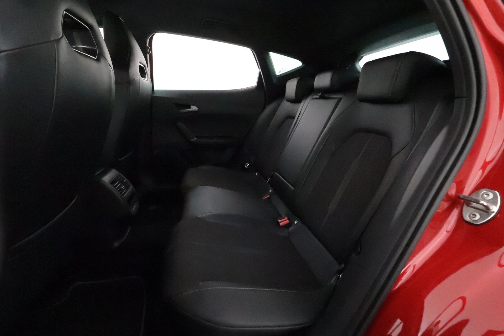 Cupra Formentor 2022 VZ 2,0 TSI 228 kW 4Drive DSG *ACC / P.kamera / LED / Navi / Beats / Digimittaristo / KeylessGo / Sporttipenkit / Lohkolämmitin* - 1.Om Suomi-auto / Kahdet renkaat aluvanteilla