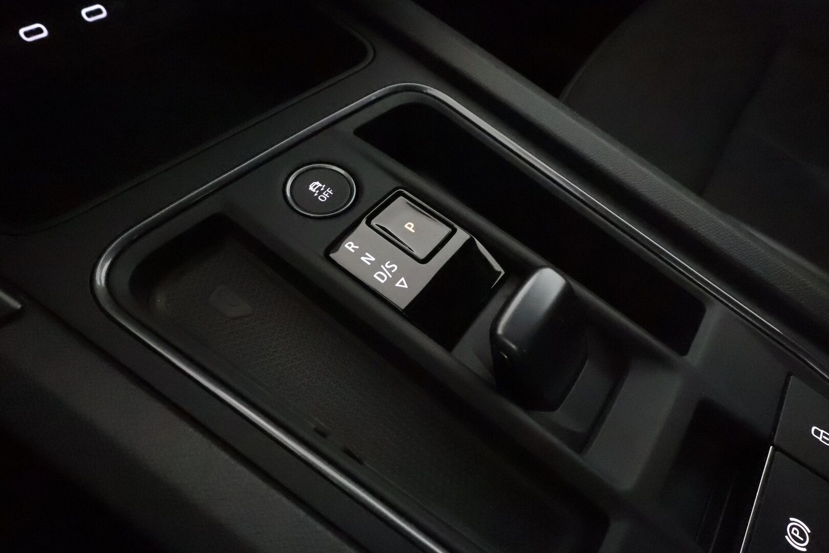 Cupra Formentor 2022 VZ 2,0 TSI 228 kW 4Drive DSG *ACC / P.kamera / LED / Navi / Beats / Digimittaristo / KeylessGo / Sporttipenkit / Lohkolämmitin* - 1.Om Suomi-auto / Kahdet renkaat aluvanteilla