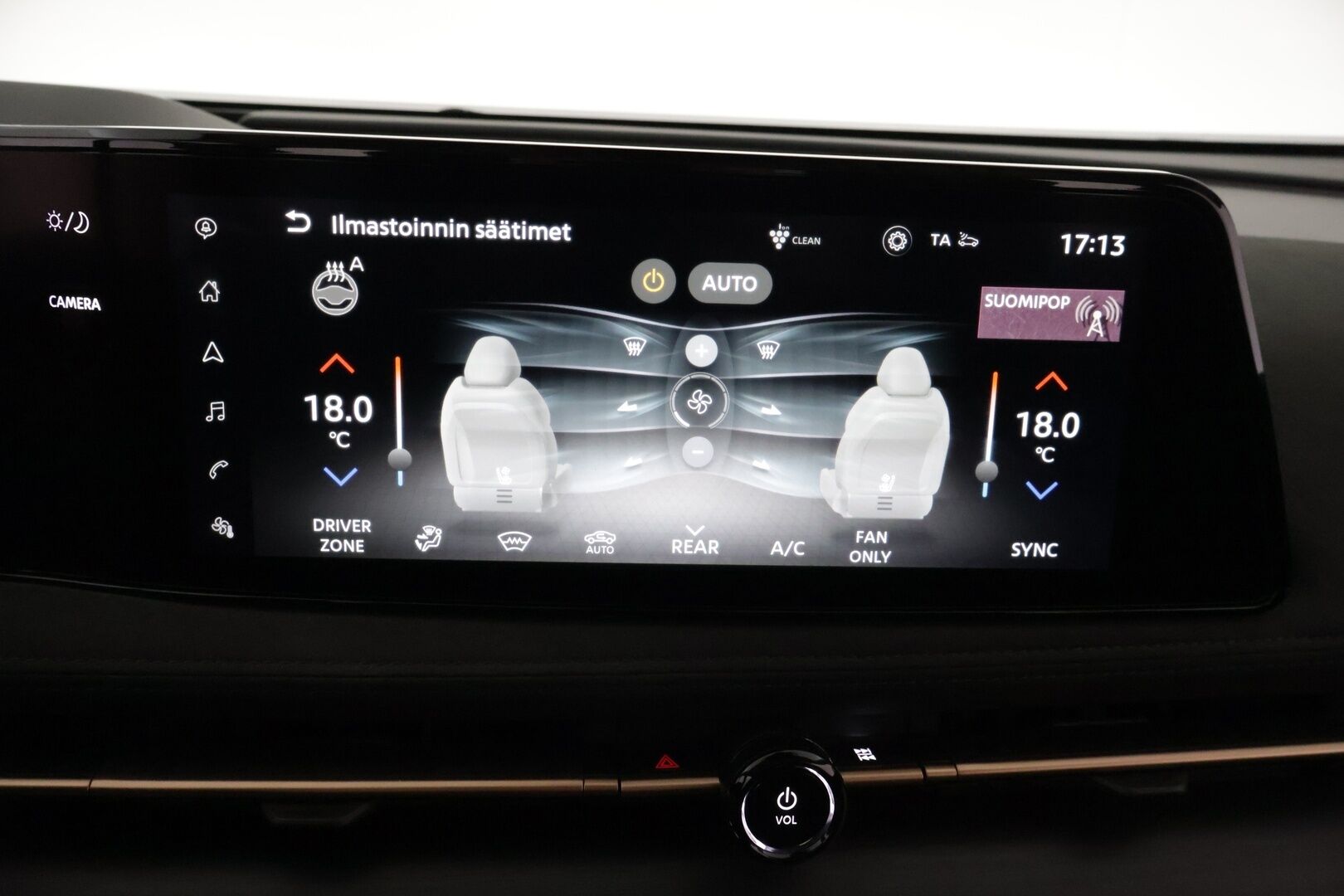 Nissan Ariya 2022 87kWh Evolve - Adapt. Vakkari / HUD / Panorama / Bose / 360° Kamera / Ilmastoidut Muistipenkit / Koukku / KeylessGo / Kaistavahti / Ratinlämmitin - KORKO VAIN 3,99 %
