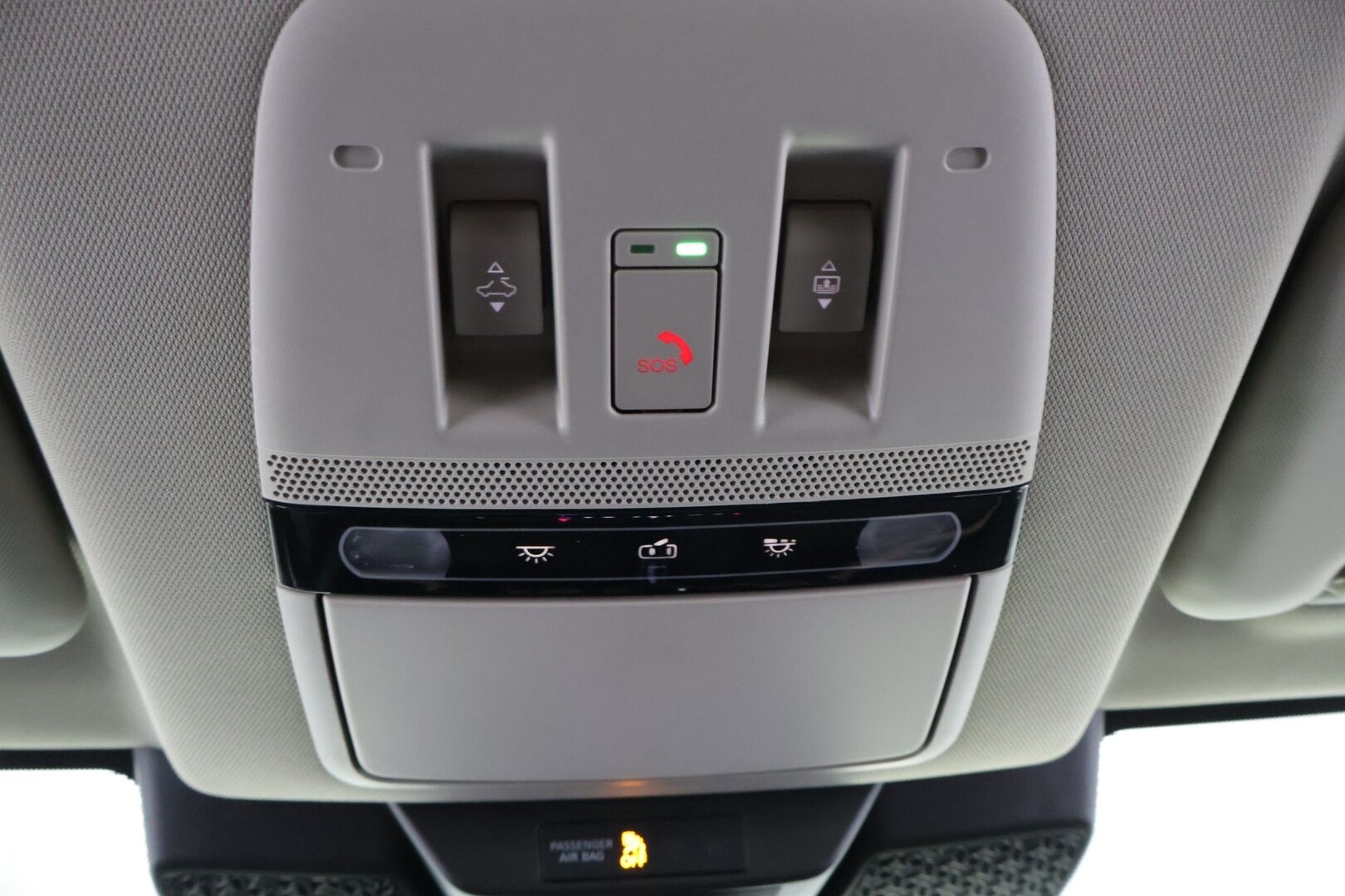 Nissan Ariya 2022 87kWh Evolve - Adapt. Vakkari / HUD / Panorama / Bose / 360° Kamera / Ilmastoidut Muistipenkit / Koukku / KeylessGo / Kaistavahti / Ratinlämmitin - KORKO VAIN 3,99 %