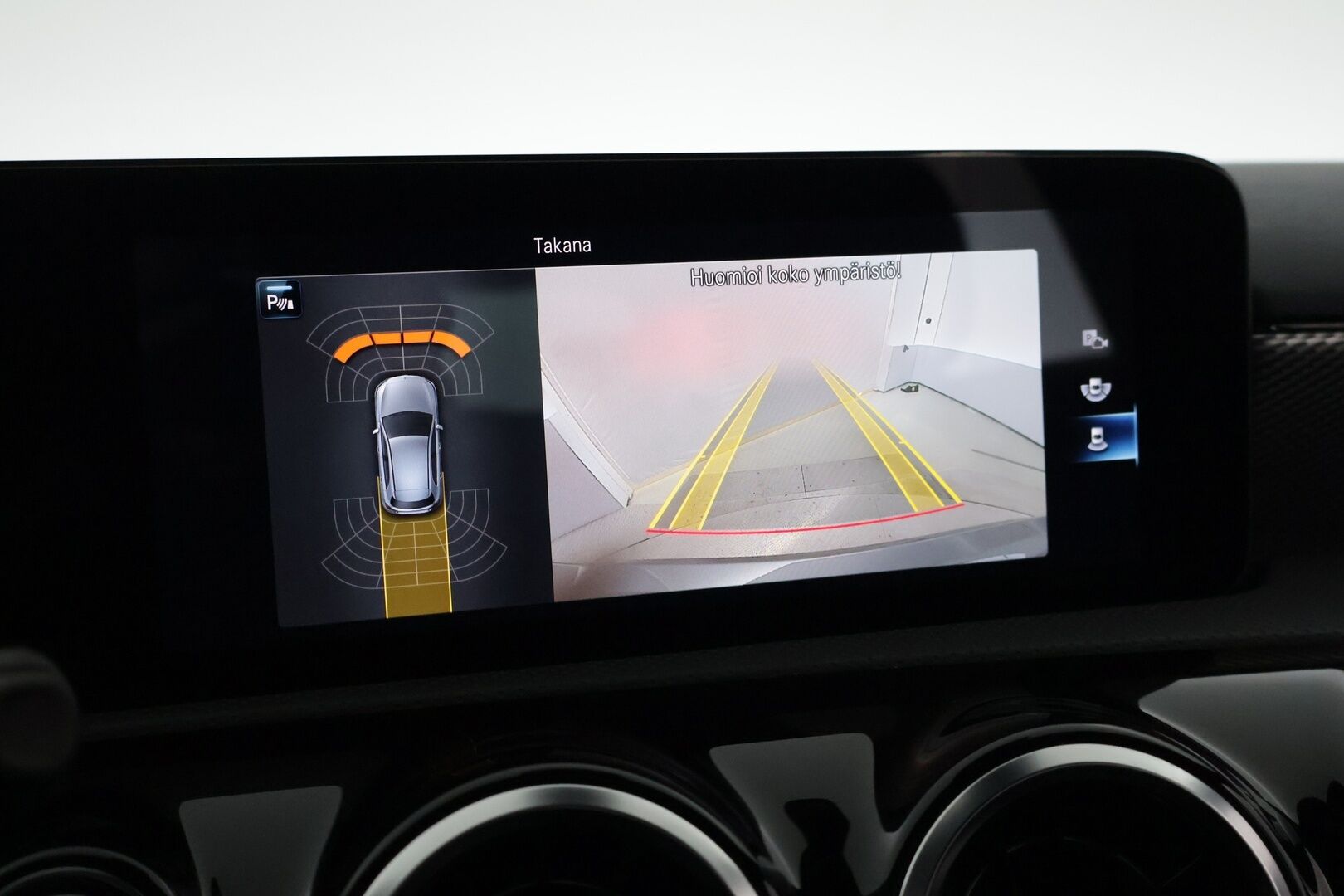 Mercedes-Benz A 2022 180 A Suomi Edition / Digimittari / Kaistavahti / P- Kamera / LED - Vakkari / Suomi-auto / Bluetooth / Puolnahka penkit / - HULLU BLACKWEEK KORKOTARJOUS 2,49%