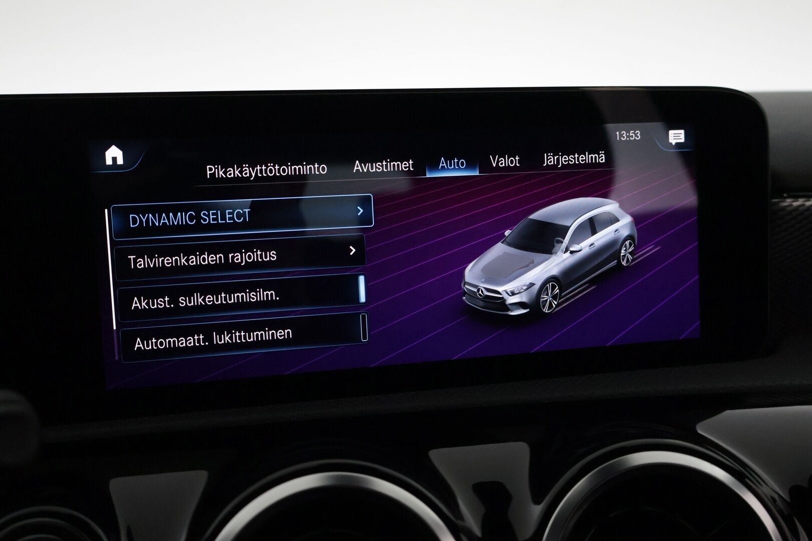 Mercedes-Benz A 2022 180 A Suomi Edition *Widescreen / Lohko /  P.Kamera / LED / Sporttipenkit / Kaistavahti* - *Vakkari / Suomi-auto / Puolinahat / 2x Renkaat ja vanteet!*