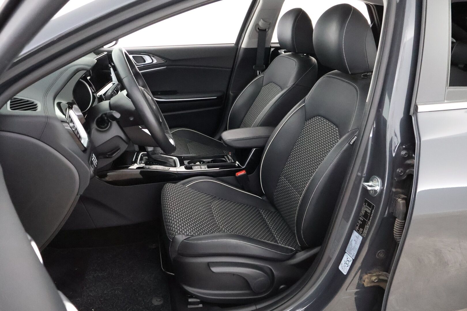 Kia XCeed 2022 1,5 T-GDI 160hv EX DCT - 1.Om Suomiauto / Adapt.vakkari / Peruutuskamera / Puolinahat / Adapt.LED / Sähköluukku / Ratinlämmitys / Merkkihuollot!