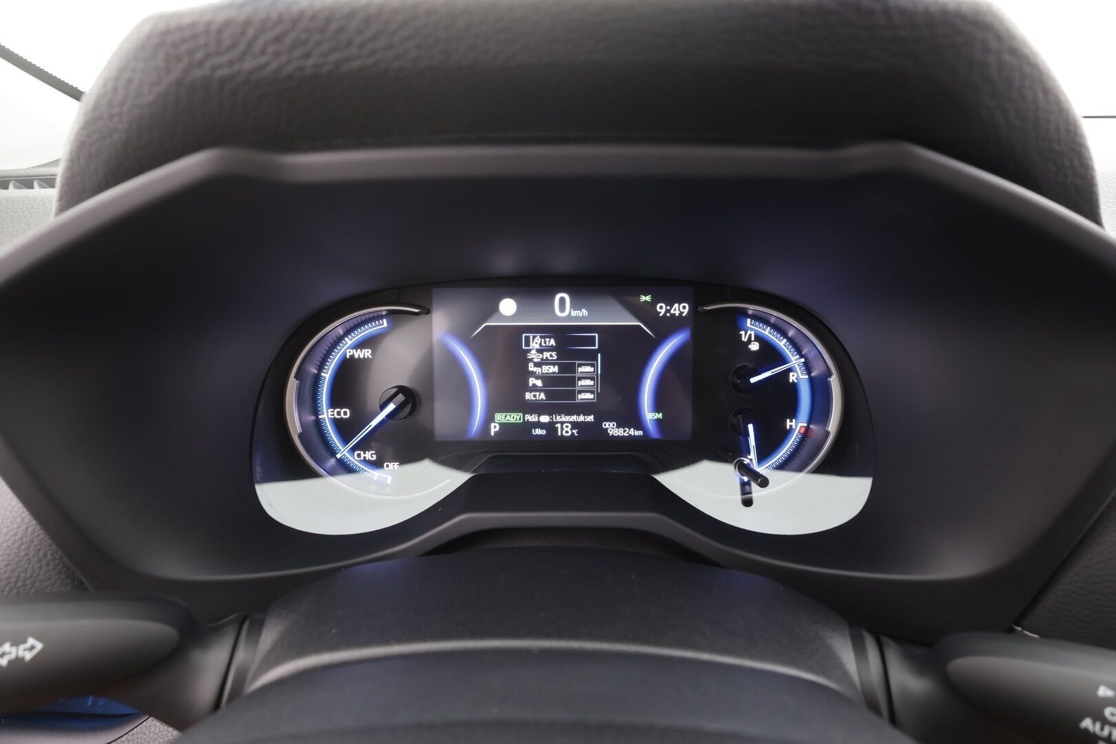 Toyota RAV4 2022 2,5 Hybrid AWD-i Premium - | ACC | Koukku | Lohko+Sisä | P.Kamera | Muistipenkki | LED | Nahat | Sähköluukku | Ratinlämmitin | Apple&Android | Keyless | ALV | Kahdet renkaat aluvanteilla | 