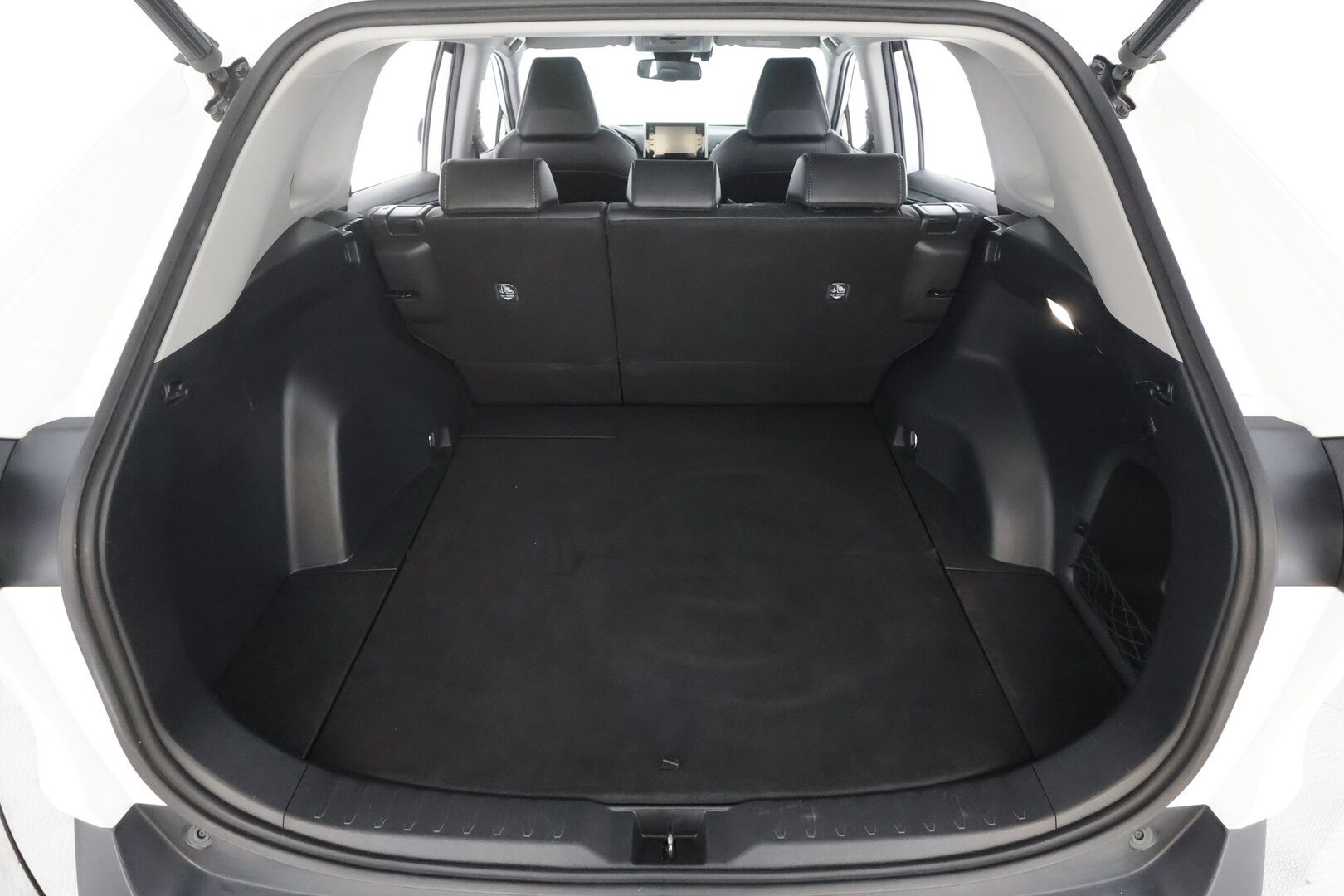 Toyota RAV4 2022 2,5 Hybrid AWD-i Premium - | ACC | Koukku | Lohko+Sisä | P.Kamera | Muistipenkki | LED | Nahat | Sähköluukku | Ratinlämmitin | Apple&Android | Keyless | ALV | Kahdet renkaat aluvanteilla | 
