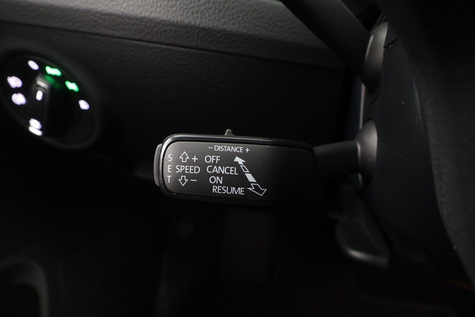 Skoda Superb 2023 Combi 1.4 TSI PHEV Style iV DSG Autom. - | ACC | Webasto | Koukku | Muistipenkit | P.kamera | LED | Puolinahat | Keyless | Apple&Android | 1.Om Suomi-auto | Kahdet Renkaat | Koti & Kauppalataus |