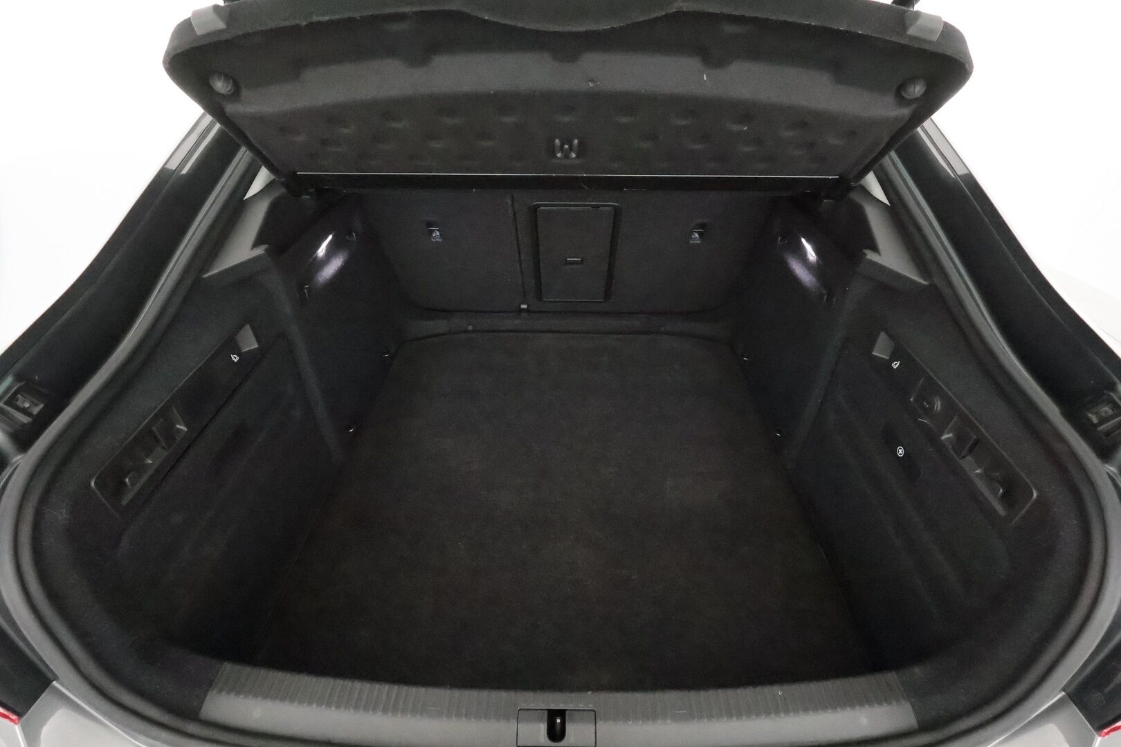 Skoda Superb 2023 1.5 TSI ACT Style BusinessLine DSG Autom. **Facelift / Webasto / Adapt.vakkari / Muistipenkit / P.kamera / Keyless** - 3,99 % KORKOTARJOUS TÄHÄN AUTOON - Suomi-auto / Merkkihuollettu