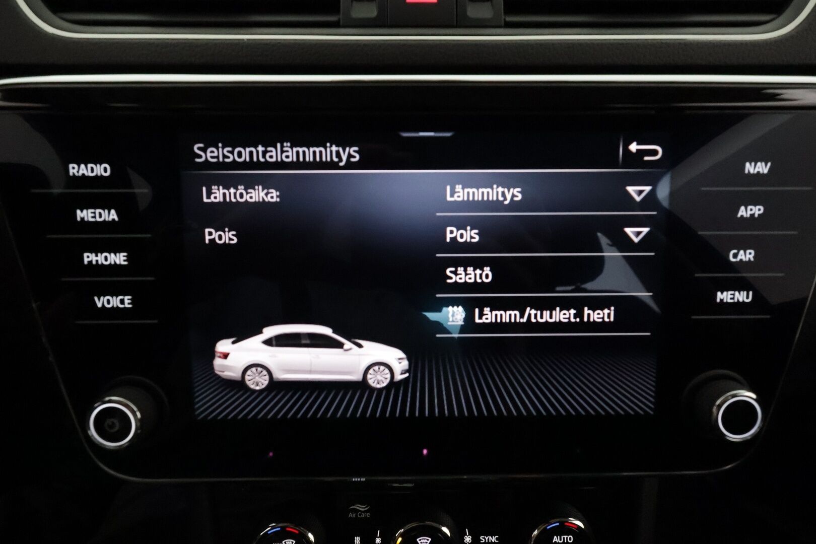 Skoda Superb 2023 1.5 TSI ACT Style BusinessLine DSG Autom. **Facelift / Webasto / Adapt.vakkari / Muistipenkit / P.kamera / Keyless** - 3,99 % KORKOTARJOUS TÄHÄN AUTOON - Suomi-auto / Merkkihuollettu