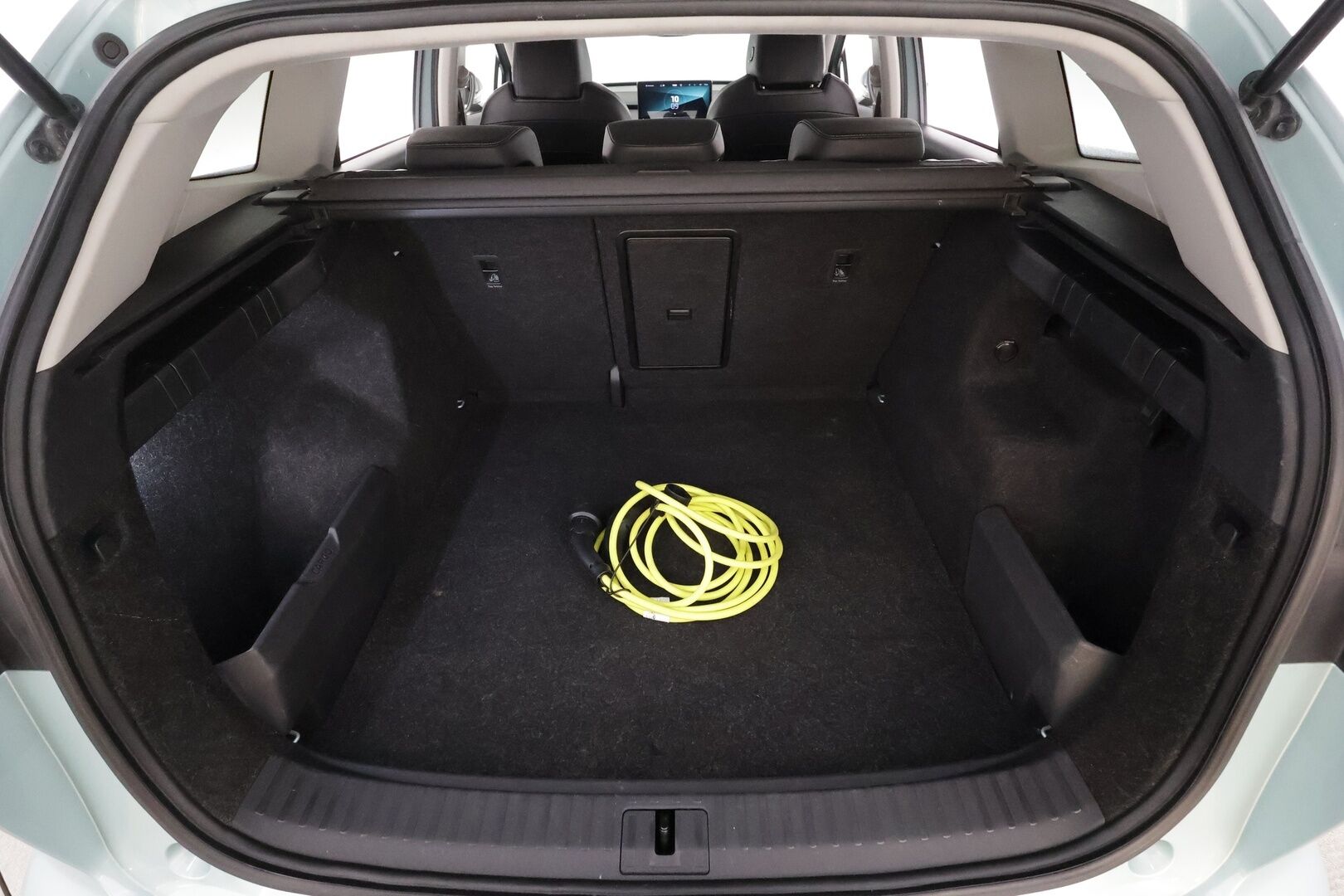 Skoda Enyaq 2023 80 iV * ACC / ILP / P.kamera / LED / Navi / Kaistavahti / Keyless * - 2-om Suomi-auto / Akku kuntotarkastettu / Kahdet renkaat aluvanteilla / Merkkihuollot