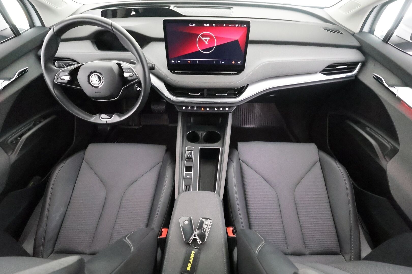 Skoda Enyaq 2023 80 Style iV - | ACC | ILP | Koukku | Canton | Muistipenkki | Matrix-LED | P.Kamera | Puolinahat | Ratinlämmitys | 1.Om Suomi-auto | Kahdet renkaat | Merkkihuollettu |