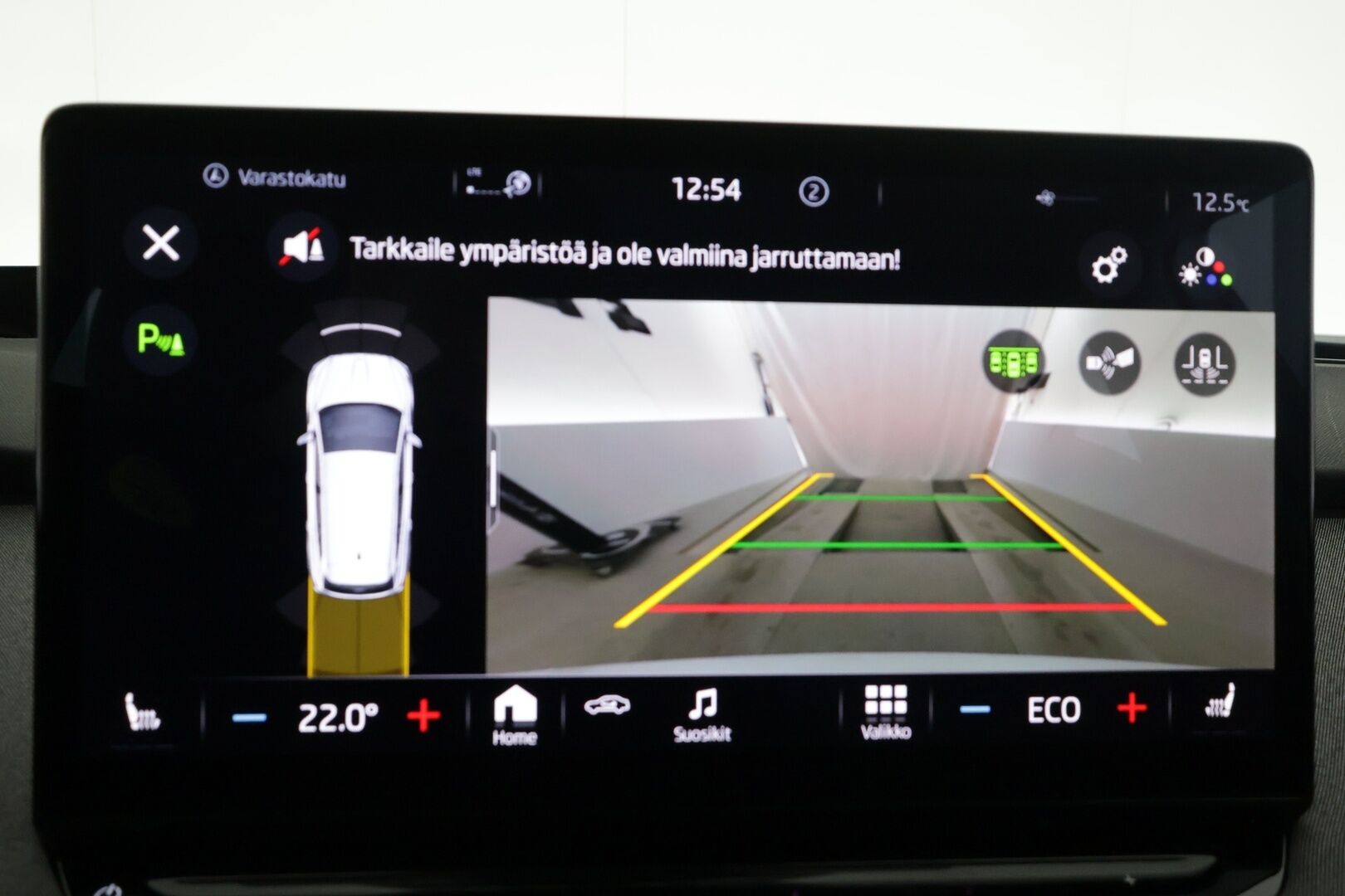 Skoda Enyaq 2023 80 Style iV - | ACC | ILP | Koukku | Canton | Muistipenkki | Matrix-LED | P.Kamera | Puolinahat | Ratinlämmitys | 1.Om Suomi-auto | Kahdet renkaat | Merkkihuollettu |