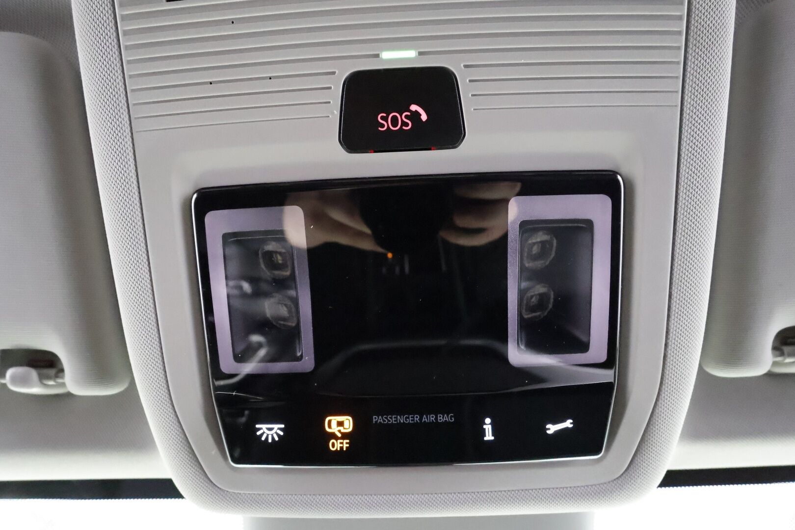 Skoda Enyaq 2023 80 Style iV - | ACC | ILP | Koukku | Canton | Muistipenkki | Matrix-LED | P.Kamera | Puolinahat | Ratinlämmitys | 1.Om Suomi-auto | Kahdet renkaat | Merkkihuollettu |