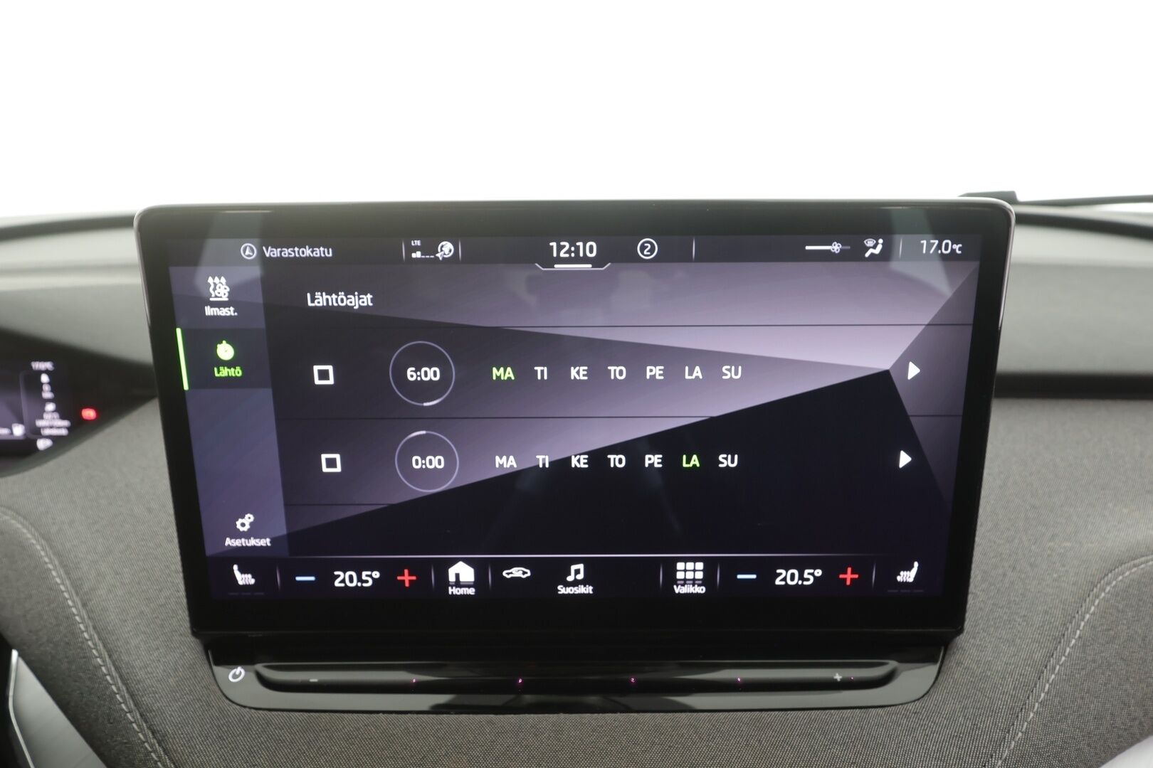 Skoda Enyaq 2023 80 iV - | ACC | ILP | Puolinahat | 360° | Lane Assist | Side Assist | Keyless | LED | Lämm. ratti | Sähk. takaluukku | 1-om suomiauto | 2x renkaat aluin | 