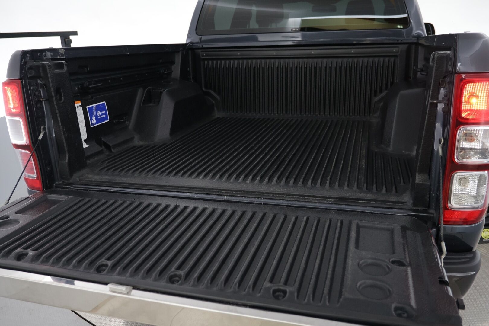 Ford Ranger 2017 Double Cab 3,2TDCi 200 hv A6 Wildtrak 4x4 - | Sähköpenkit | Webasto | Kutoskone