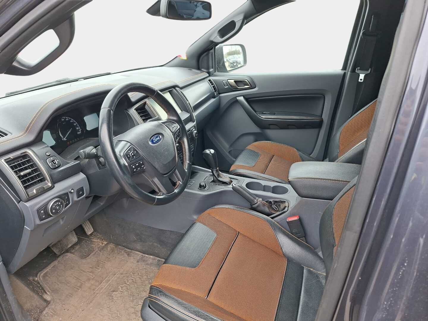 Ford Ranger 2017 Double Cab 3,2TDCi 200 hv A6 Wildtrak 4x4 / Sähköpenkit / Webasto / Koukku / Kutoskone - HULLUT AVAJAISHULINAT KORKOTARJOUS 3,29 %