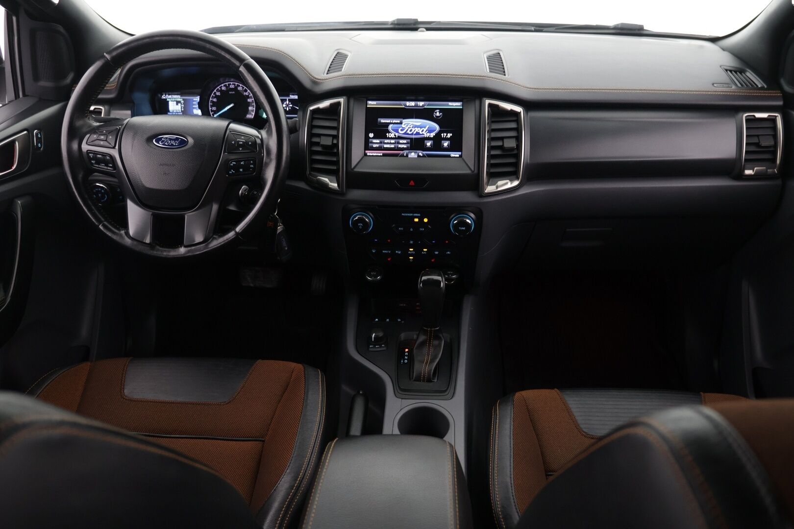 Ford Ranger 2017 Double Cab 3,2TDCi 200 hv A6 Wildtrak 4x4 - | Sähköpenkit | Webasto | Kutoskone