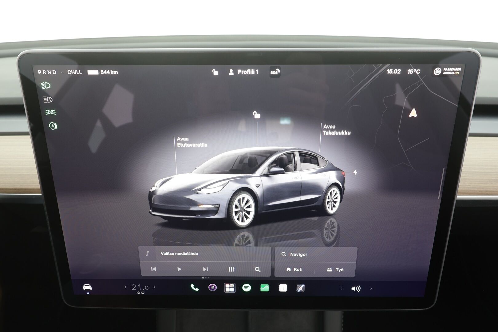 Tesla Model 3 2023 Long Range - | ILP | ACC | Lasikatto | Matrix-LED | P.Kamera | Muistipenkki | Premium Audio | Kaistavahti | Navi | Keyless | 1-om Suomi-auto | 2x Latauskaapelit | Kahdet renkaat |